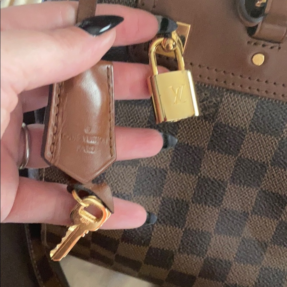 Louis Vuitton Greenwich discontinued 🌟classic🌟 - Picture 4 of 16